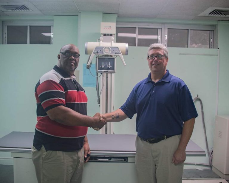 Milton Cato memorial gets new xray machine Asberth News Network