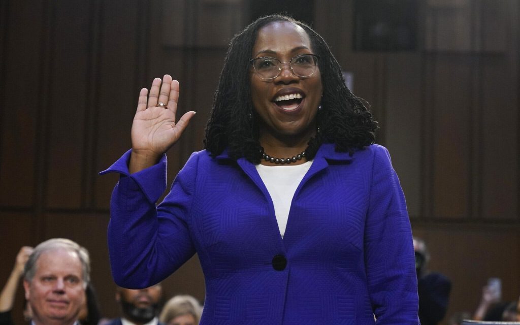 Senate Confirms Jackson As First Black Female Supreme Court Justice Asberth News Network 6469